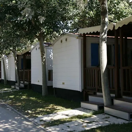 Campsite Blu Fantasy 4*