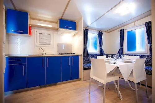 Blu Fantasy Сенігаллія